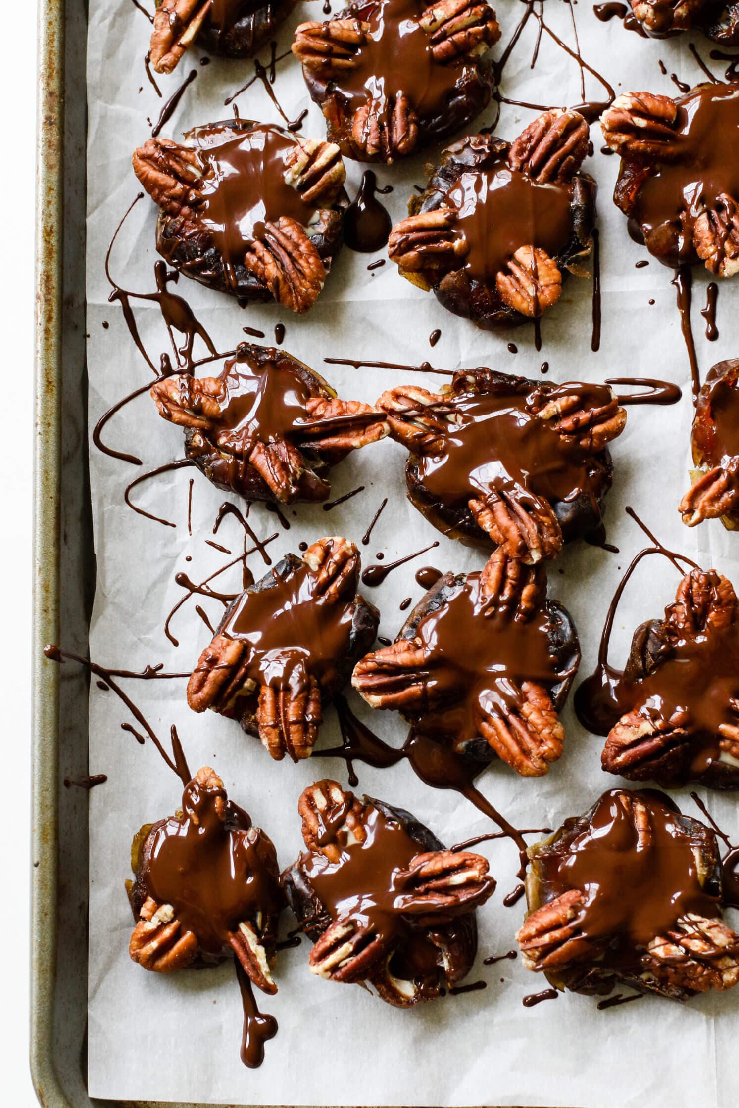 Dark Chocolate Medjool Date Turtles