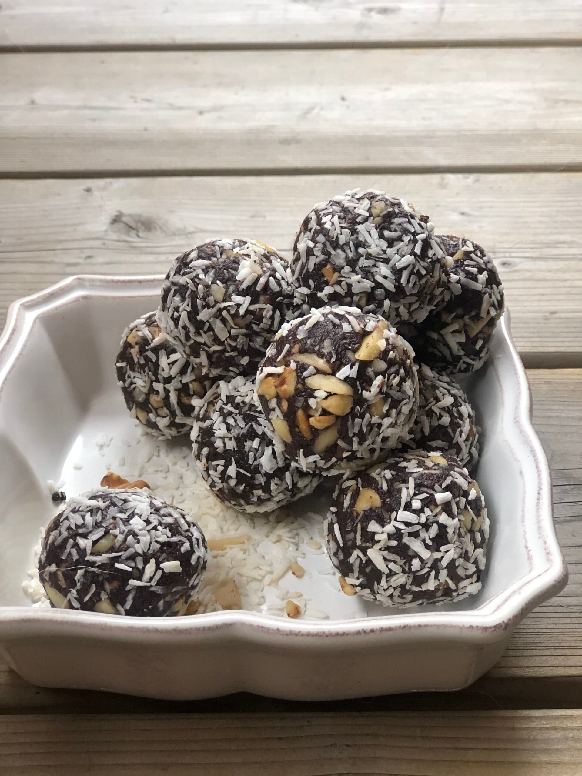 5-Ingredient Love Balls