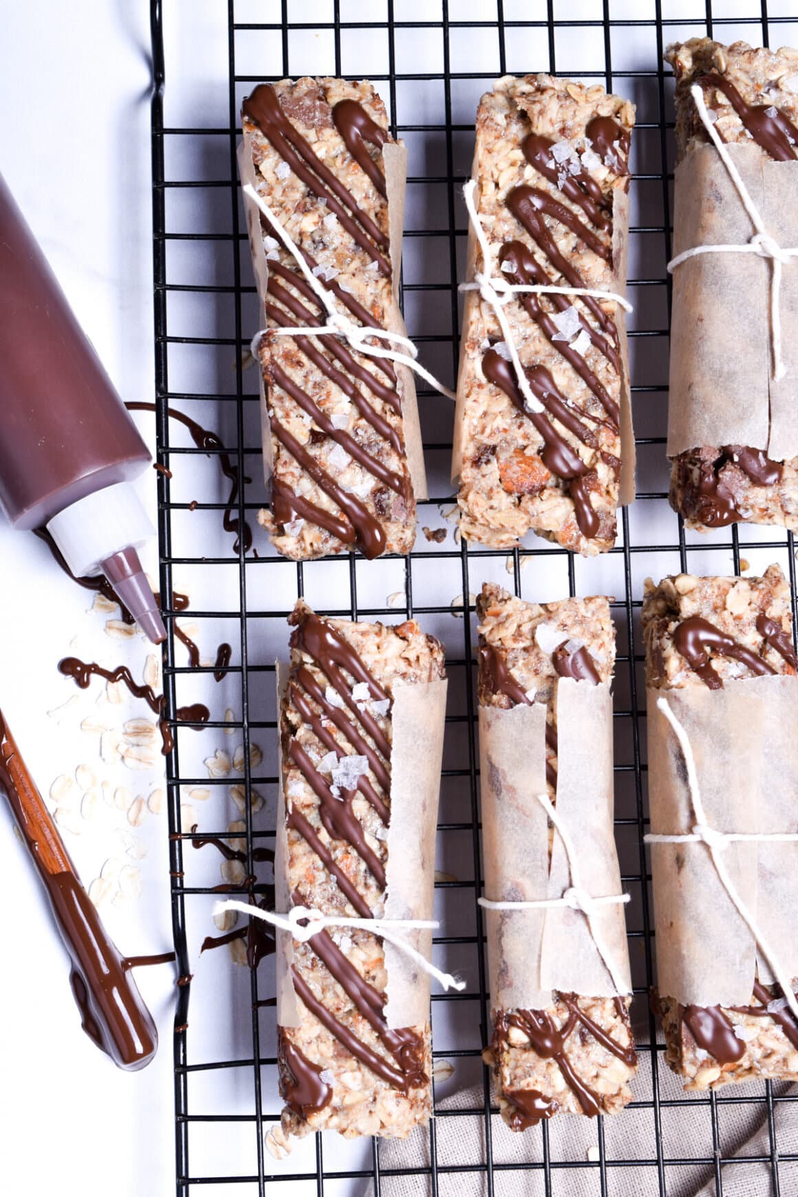 No-Bake Salted Tahini Fudge Trail Bars