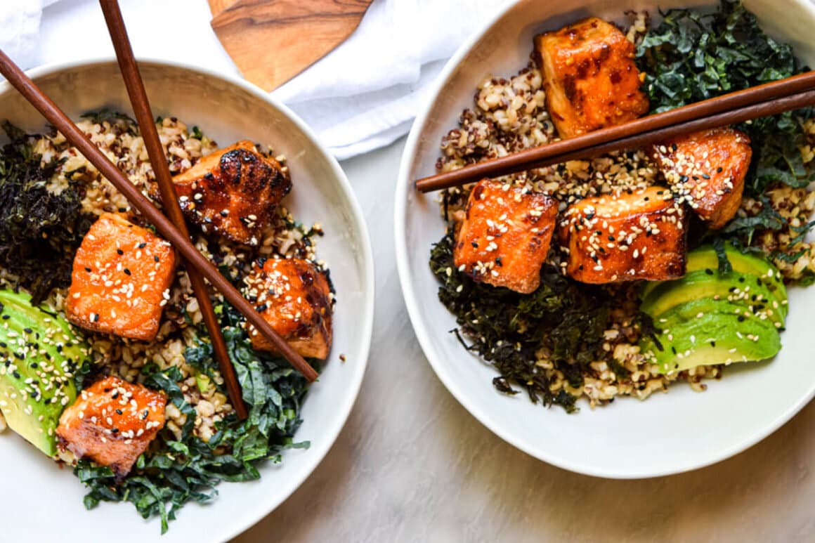 A Sushi Party: Temaki, Sushi Bowl and Poke Bowl
