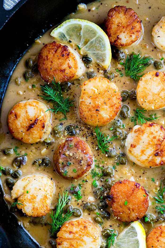 Seared Scallops in White Wine with Mixed Peppercorn Butter Caper